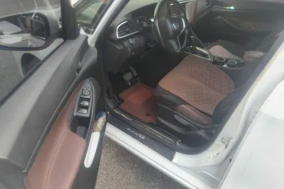 Buick GL6