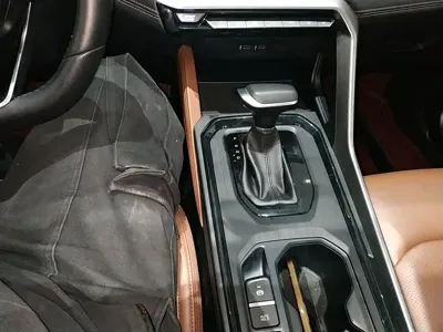 Geely Vision X6
