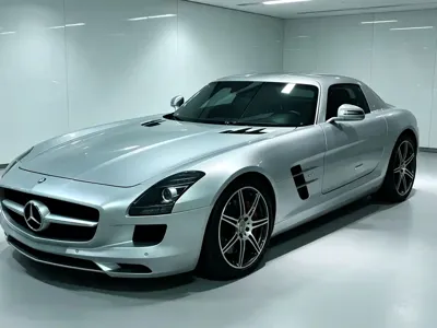 Mercedes-Benz SLS AMG