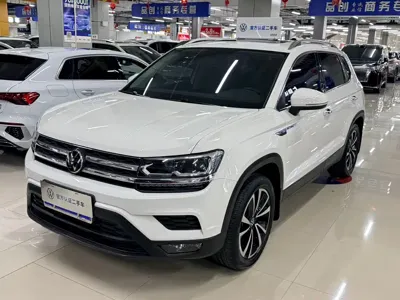 Volkswagen Tharu