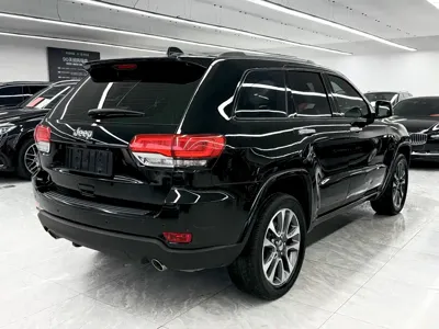 Jeep Grand Cherokee (Import)