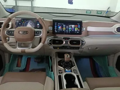 Geely ICON