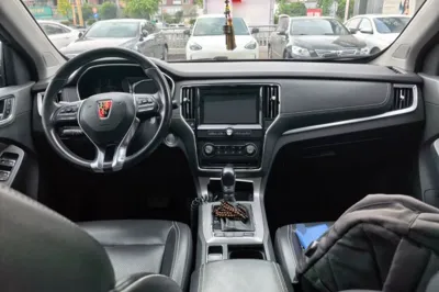 Roewe RX5