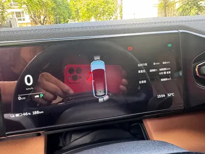 Nio ES8