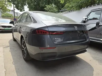 Roewe D7