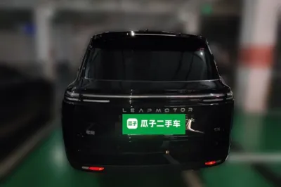 Leapmotor C16