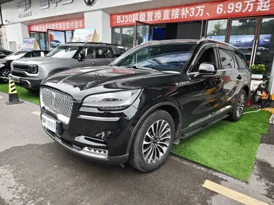 Lincoln Aviator