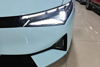 Xpeng P5