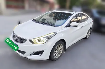 Hyundai Elantra (5th Generation