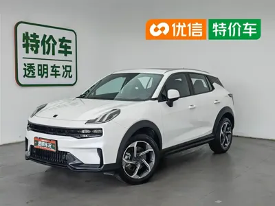 Lynk & Co 06