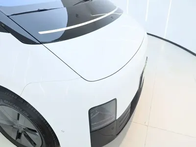 Li Auto Li MEGA