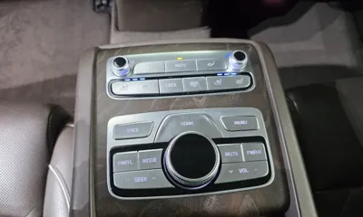 Kia K9