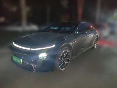 Xpeng P7