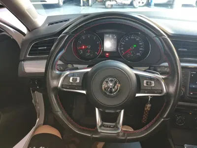 Volkswagen Lamando