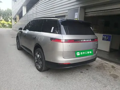 Lynk & Co 领克900
