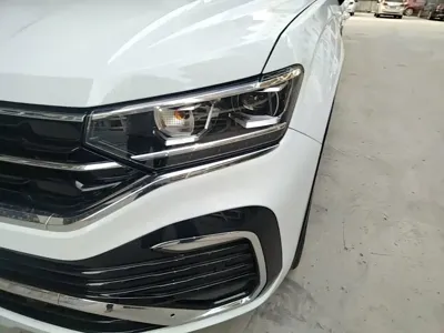 Volkswagen X