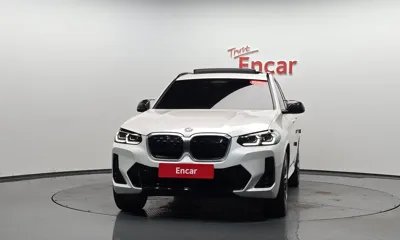 BMW iX3