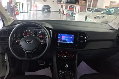 Jetta VS5
