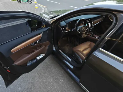 Volvo S90
