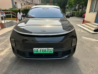 Li Auto Li L8