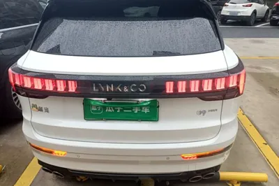 Lynk & Co 09 EM-P