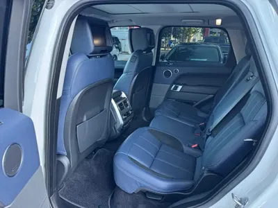 Land Rover Sport