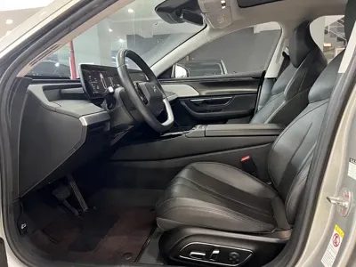 Xpeng P7