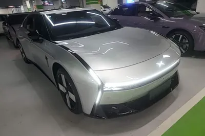 Xpeng P7