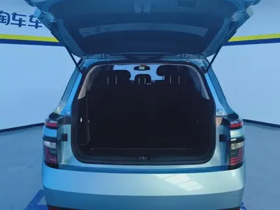 Baojun RM-5