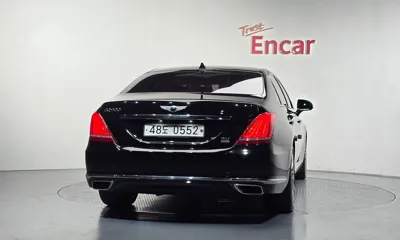 Genesis EQ900
