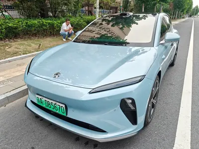 Nio ET5T