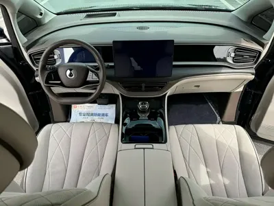 Denza Denza D9