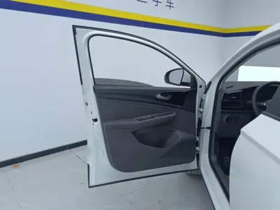Jetta VS5