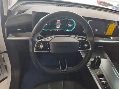 Roewe RX5 Max