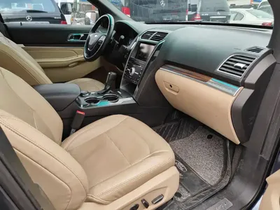 Ford Explorer (Import)