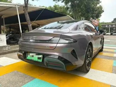 Xiaomi SU7