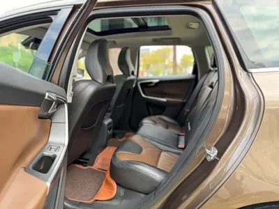 Volvo XC60 (Import)