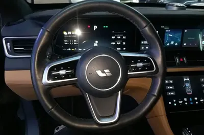 Li Auto ONE