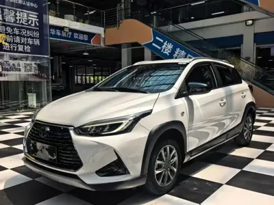 Toyota Yaris L