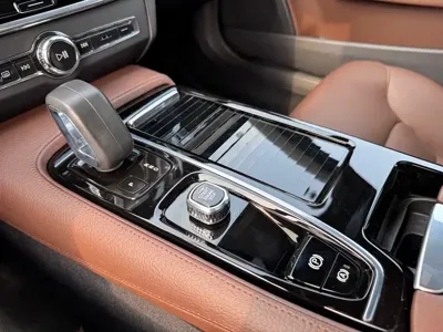 Volvo S90 PHEV