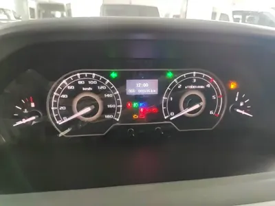 Maxus V80