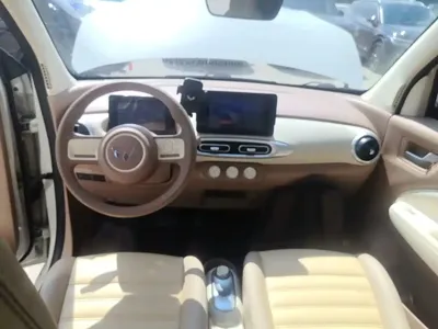 Wuling MINIEV