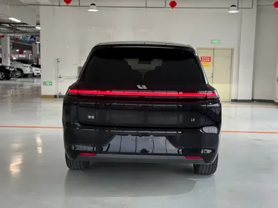 Li Auto Li L8