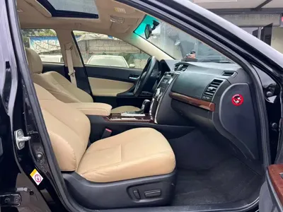 Toyota Reiz
