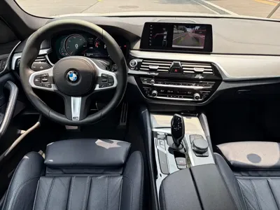 BMW 5 Series (Import)