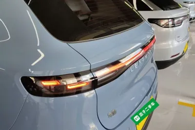 Leapmotor B10