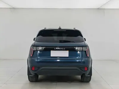 Lynk & Co 01