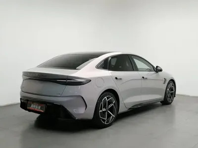 BYD Seal