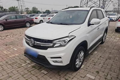 Dongfeng Fengon S560