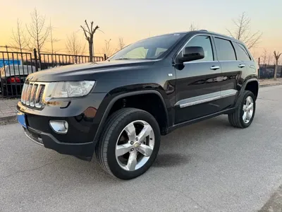 Jeep Grand Cherokee (Import)